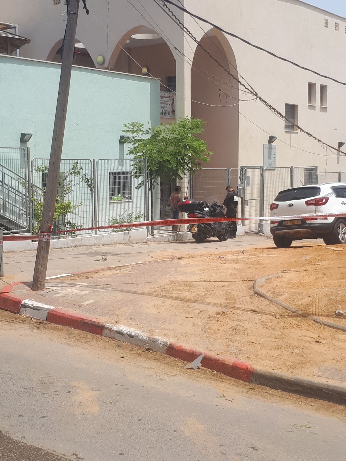 صور: العثور على قنبلة في حي العجمي بيافا